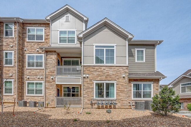 $2,199- 2 Bed, 2 Bath Ground Floor Condo with AC, and In Unit Laundry! - $2,199- 2 Bed, 2 Bath Ground Floor Condo with AC, and In Unit Laundry!