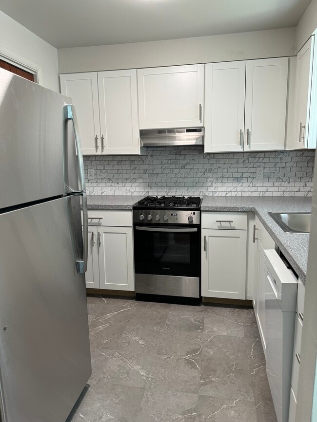 Building Photo - Fountain Villa Apartments