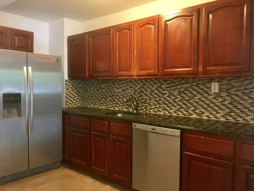 Foto principal - 968 Myrtle Ave