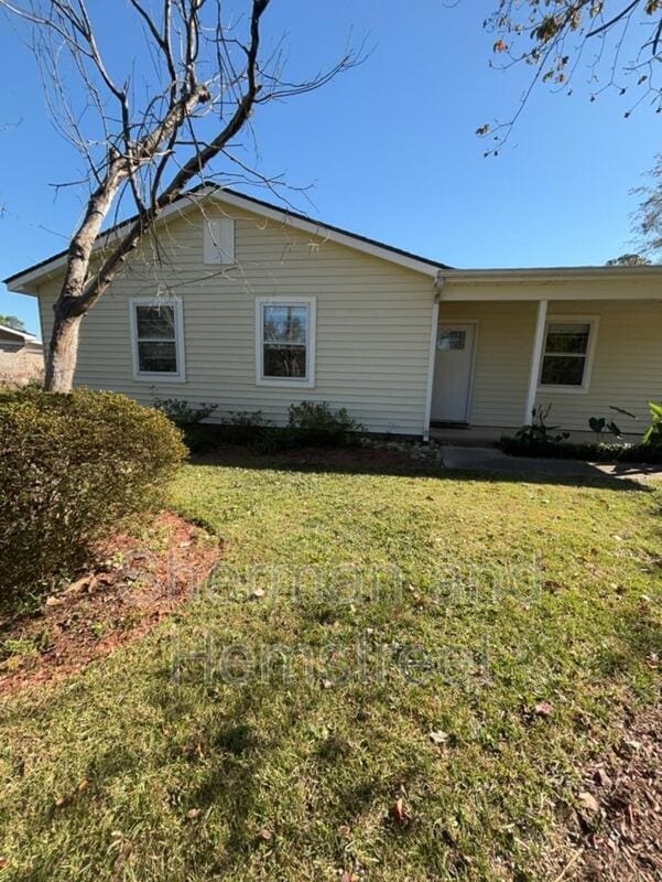 Building Photo - 2714 Cranbrook Dr