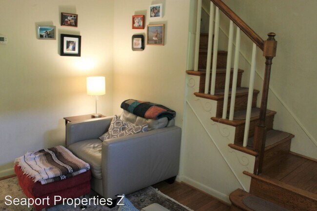 Building Photo - 2 br, 1 bath House - 1723 Cameron St