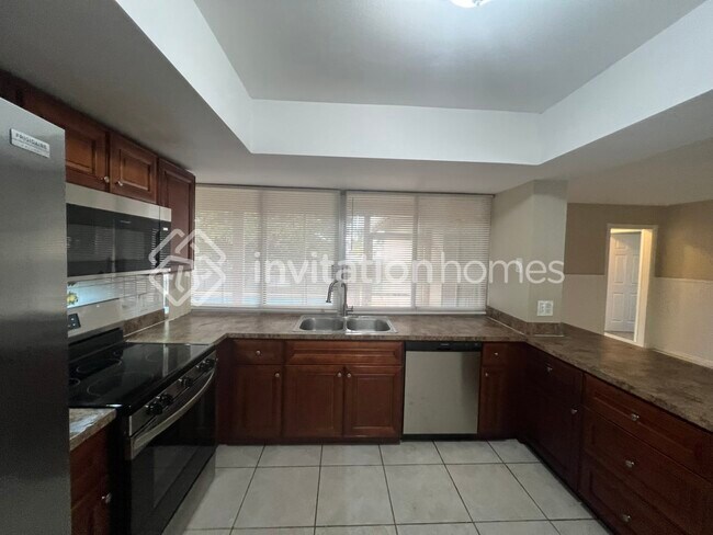 Building Photo - 11385 NW 41st St