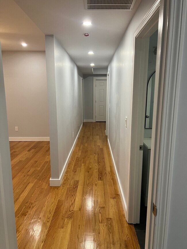 Hall - 11 Crowell St