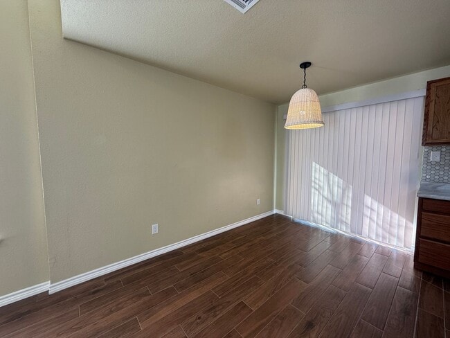 Foto del edificio - 1305 Fox Creek Dr