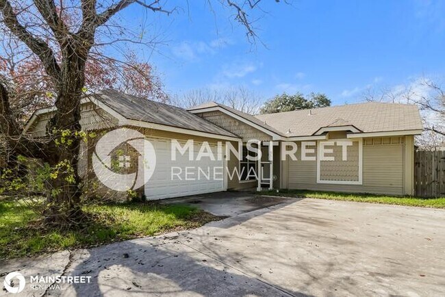 Building Photo - 9510 Elm Glen