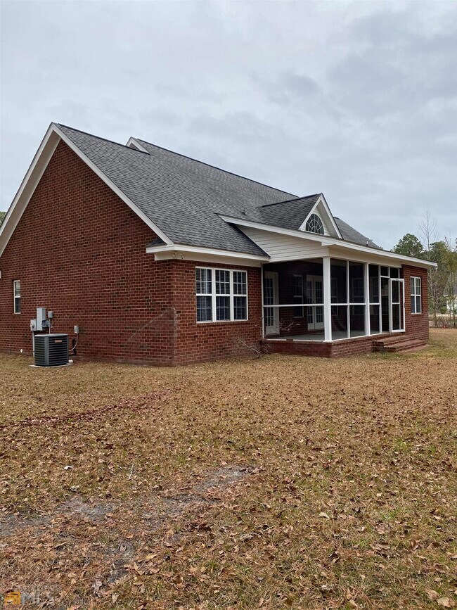 Foto del edificio - 439 Myrtle Crossing Ln