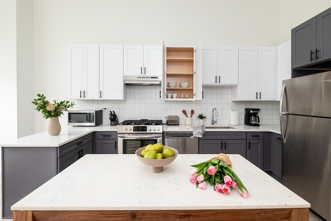 Furnished Kitchen - Addams Coliving