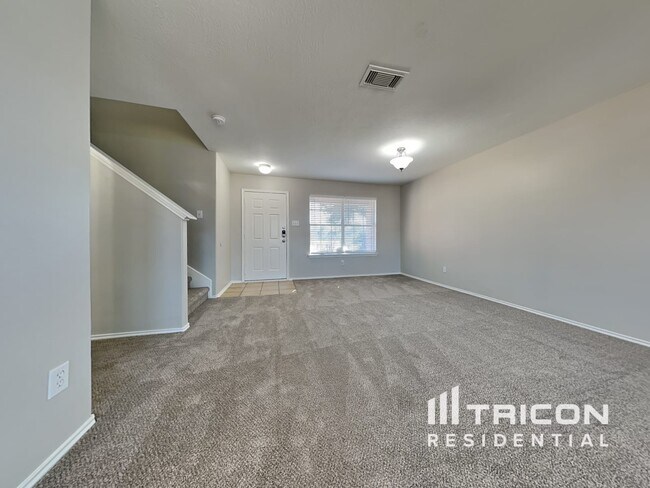 Foto del edificio - 13007 Lark Point Ct