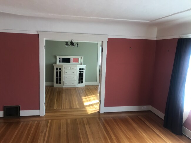 Foto del edificio - 2404 Cedar St