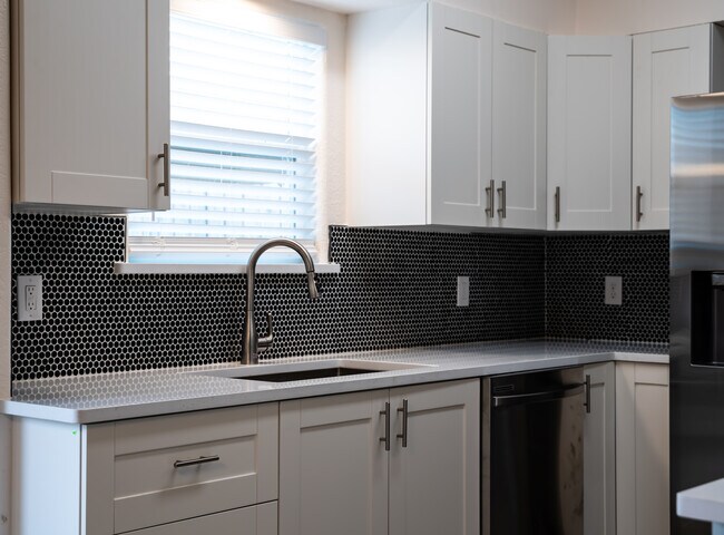 Foto del edificio - 2713 Saint Joseph St