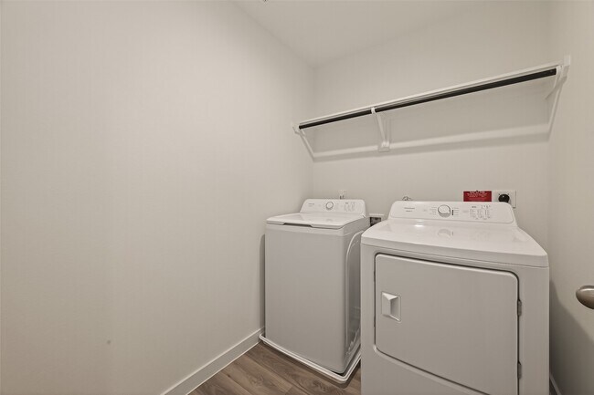 Foto del edificio - 2826 Lisburn Ter Ln