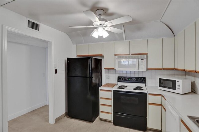 Foto del edificio - 22605 SW 66th Ave
