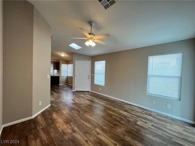 Building Photo - 6633 Lund Dr
