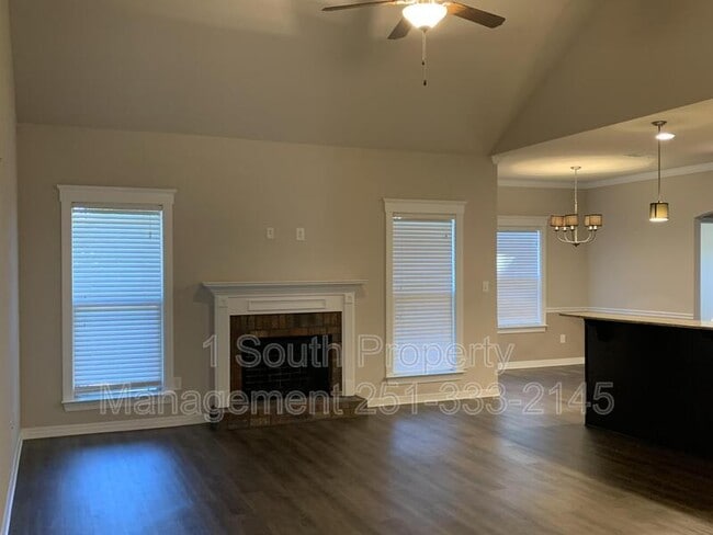 Building Photo - 8591 Prince Ct