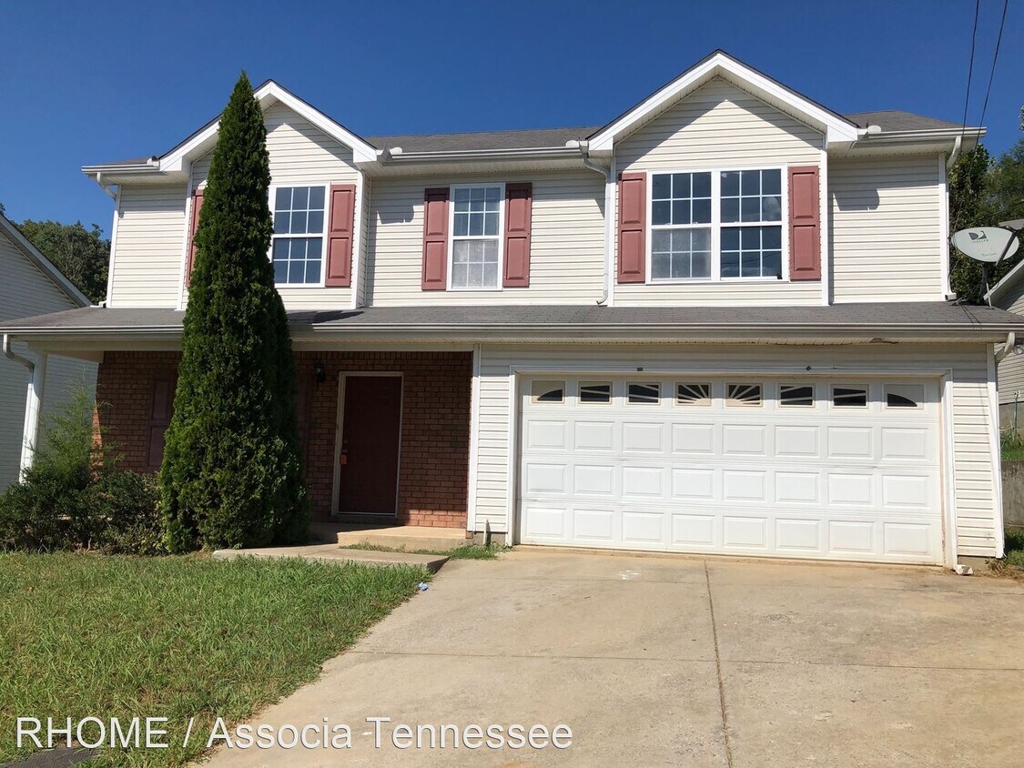 3 br, 2.5 bath House 3312 Clapham Road House Rental in Nashville