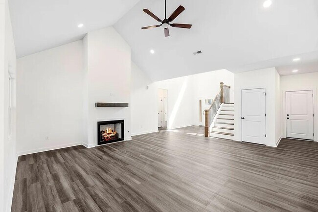 Foto del edificio - 125 Wilbon Cir