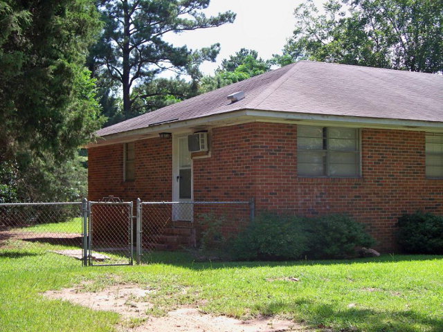 Primary Photo - 1501 Furman Dr