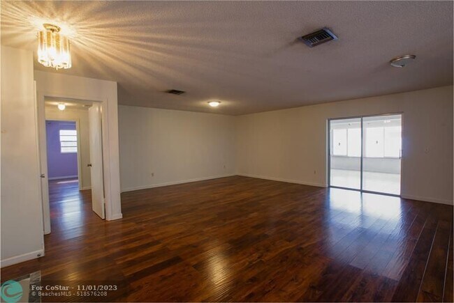 Foto del edificio - 22257 SW 61st Ave