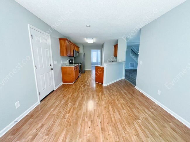 Foto del edificio - 1356 Mistletoe Ridge Pl NW