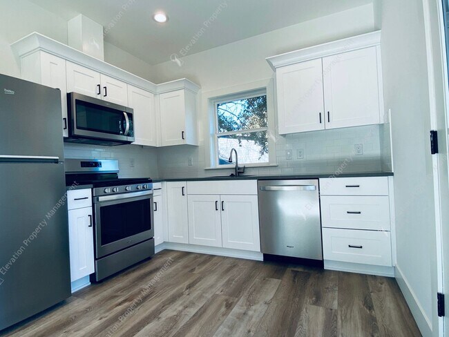Foto del edificio - Modern 1 BR ADU near Downtown Bend - utili...