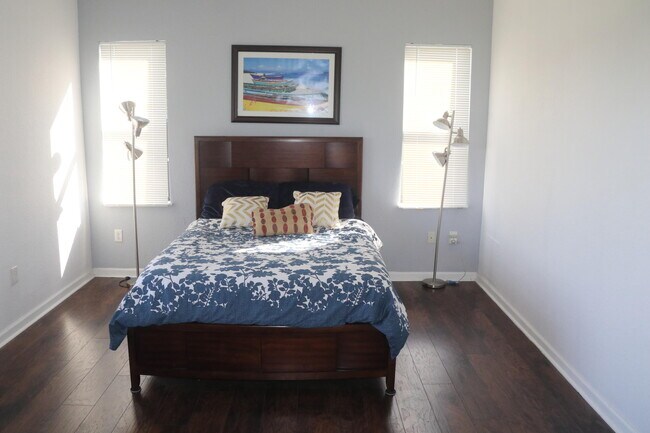 Building Photo - 1610 Presidential Way