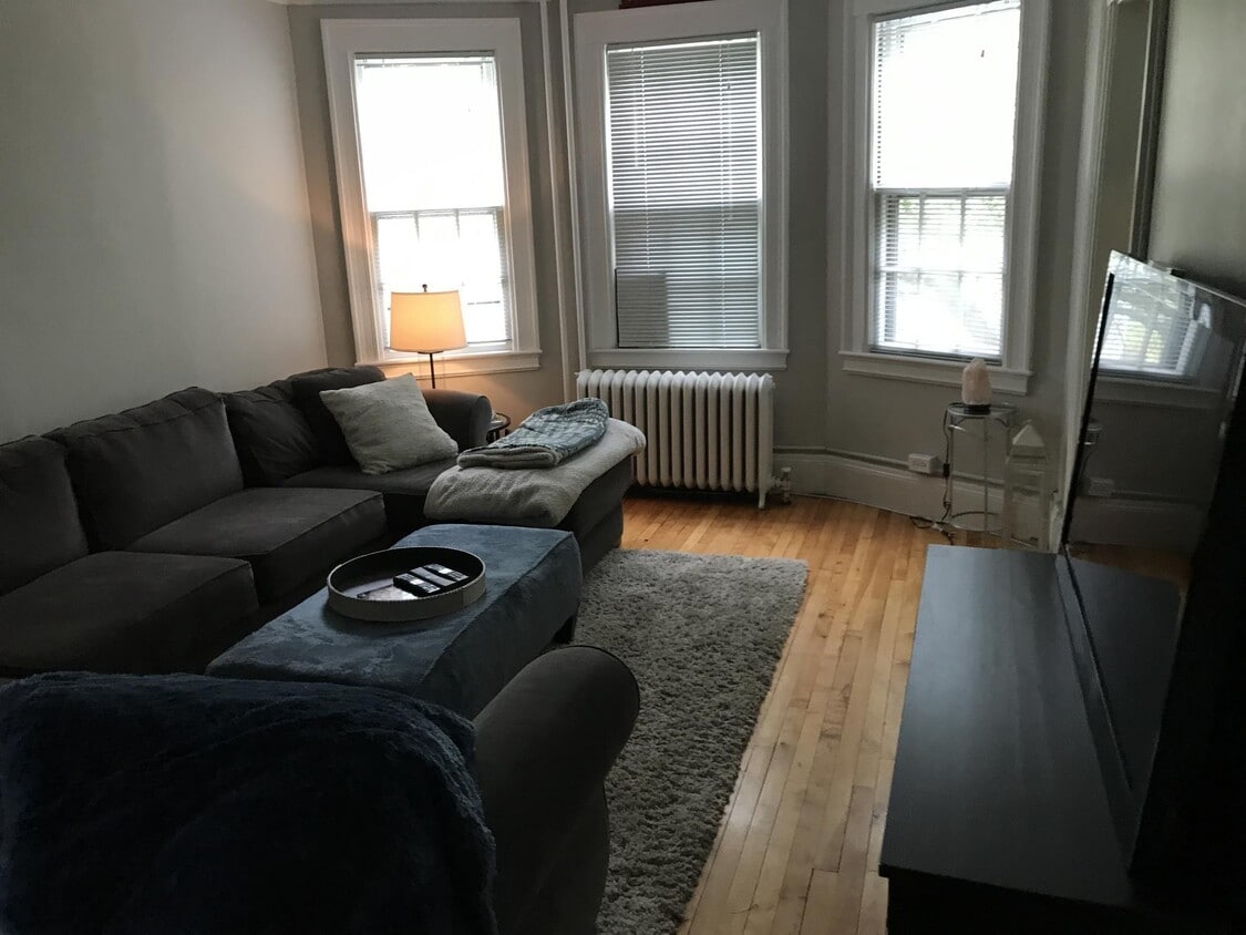 Primary Photo - 34 Weston Rd