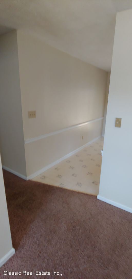 Foto del edificio - 3 br, 2 bath House - 320 S. Eagle Creek Drive