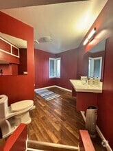Building Photo - 3848 McDivitt Dr