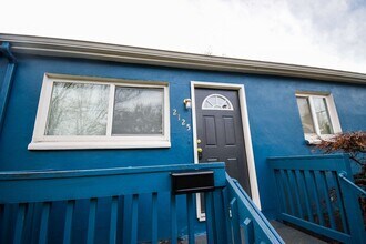 Building Photo - 2121 N Kilpatrick St