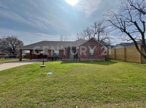 Building Photo - 408 W Morton Ave