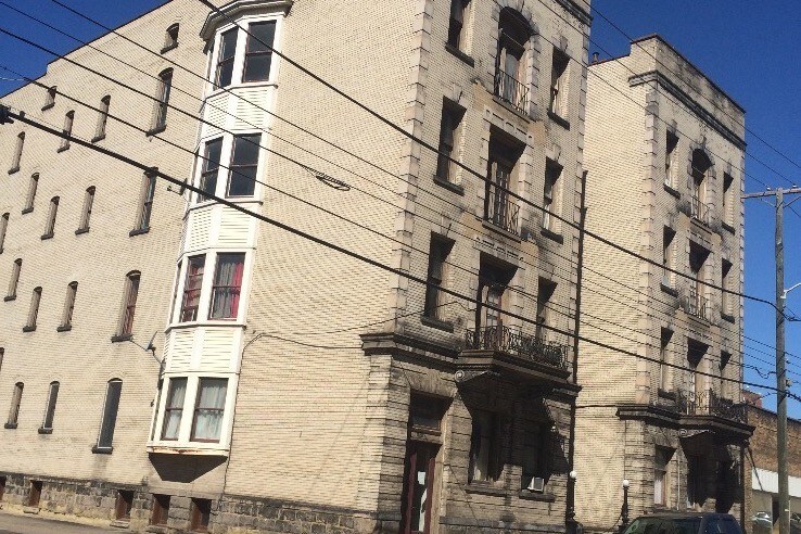 Primary Photo - 1311 Eoff St