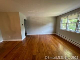 Building Photo - 52 Briarwood Ln