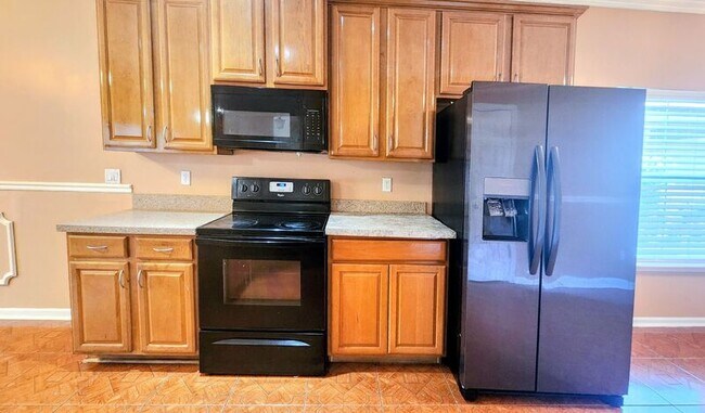 Foto del edificio - 4114 Pebble Brooke Circle South