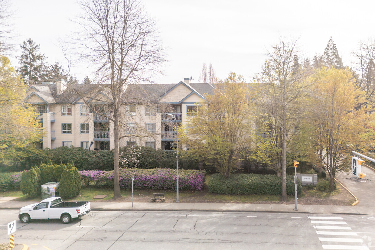Building Photo - Chelsea Park Apartments