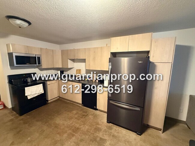Foto del edificio - 7535 Cloman Way E