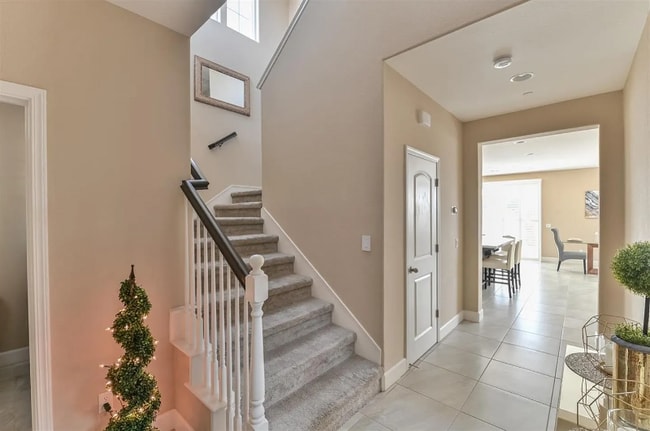 Foto del edificio - 1392 Violet Way