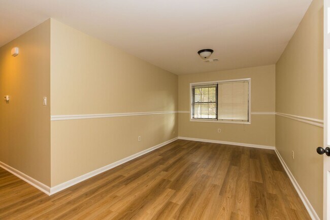 Foto del edificio - 4 Bed 2.5 bath