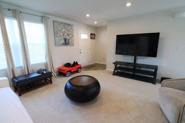Foto del edificio - 1748 Plum Brook Dr