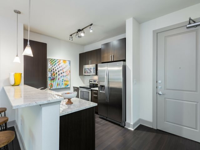 Foto del edificio - Luxury 1-Bedroom Living: Your Urban Dream ...