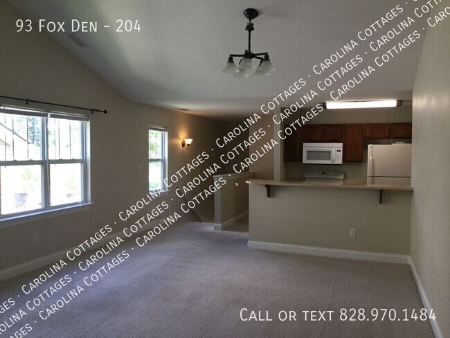 Building Photo - 93 Fox Den-204