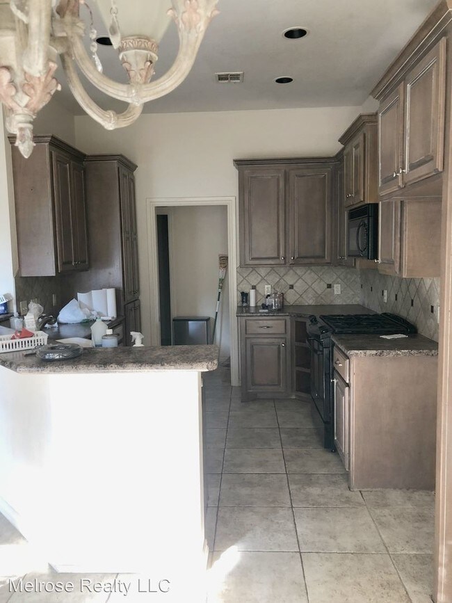 Foto del edificio - 4 br, 2.5 bath House - 1925 CEDAR POINTE LANE