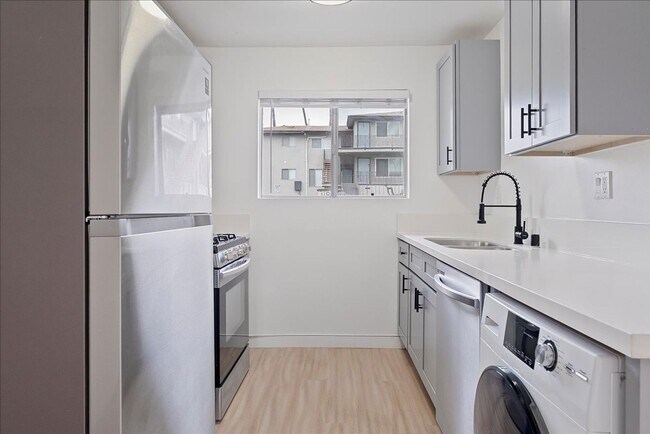 Foto del edificio - 376 N Ave 57