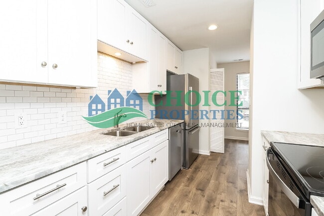 Photo - 10319 Osprey Dr Apartment