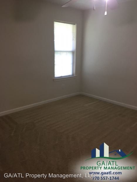 Foto del edificio - 4247 Sheppard Crossing Way