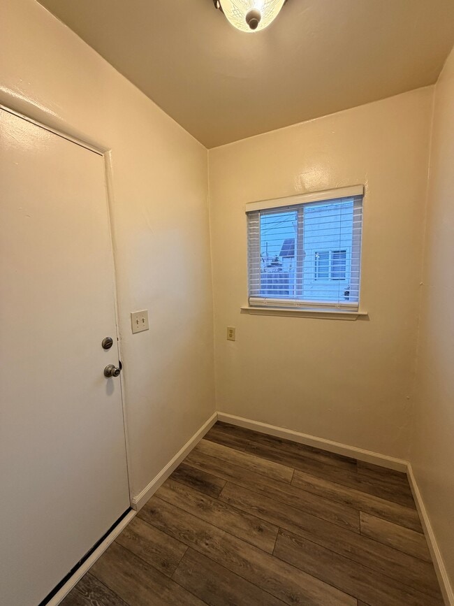 Foto del edificio - 114 Geil St