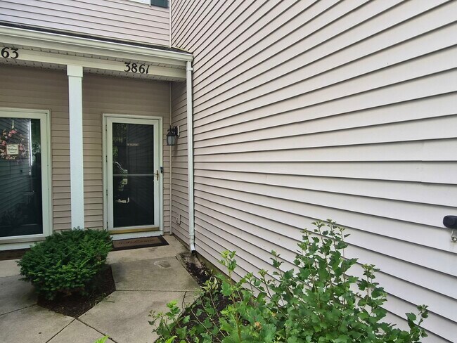 Foto del edificio - 3861 Slate Rd