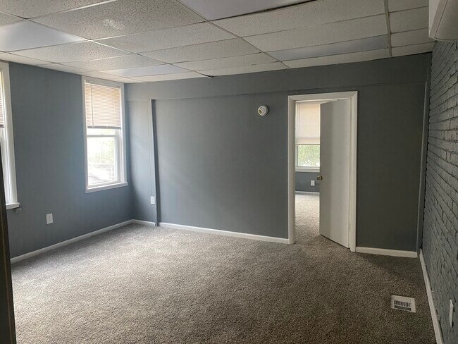 Foto del edificio - 4107 Frederick Ave