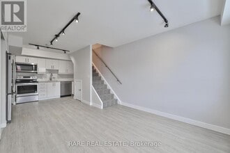 Building Photo - 592 Marlee Ave