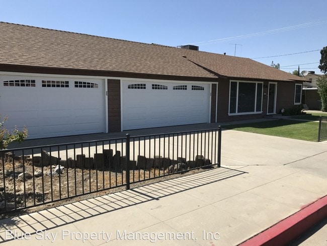 Building Photo - 3 br, 1 bath House - 423 N Jacob