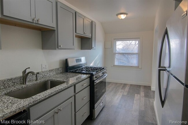 Building Photo - 4191 Farner Ave
